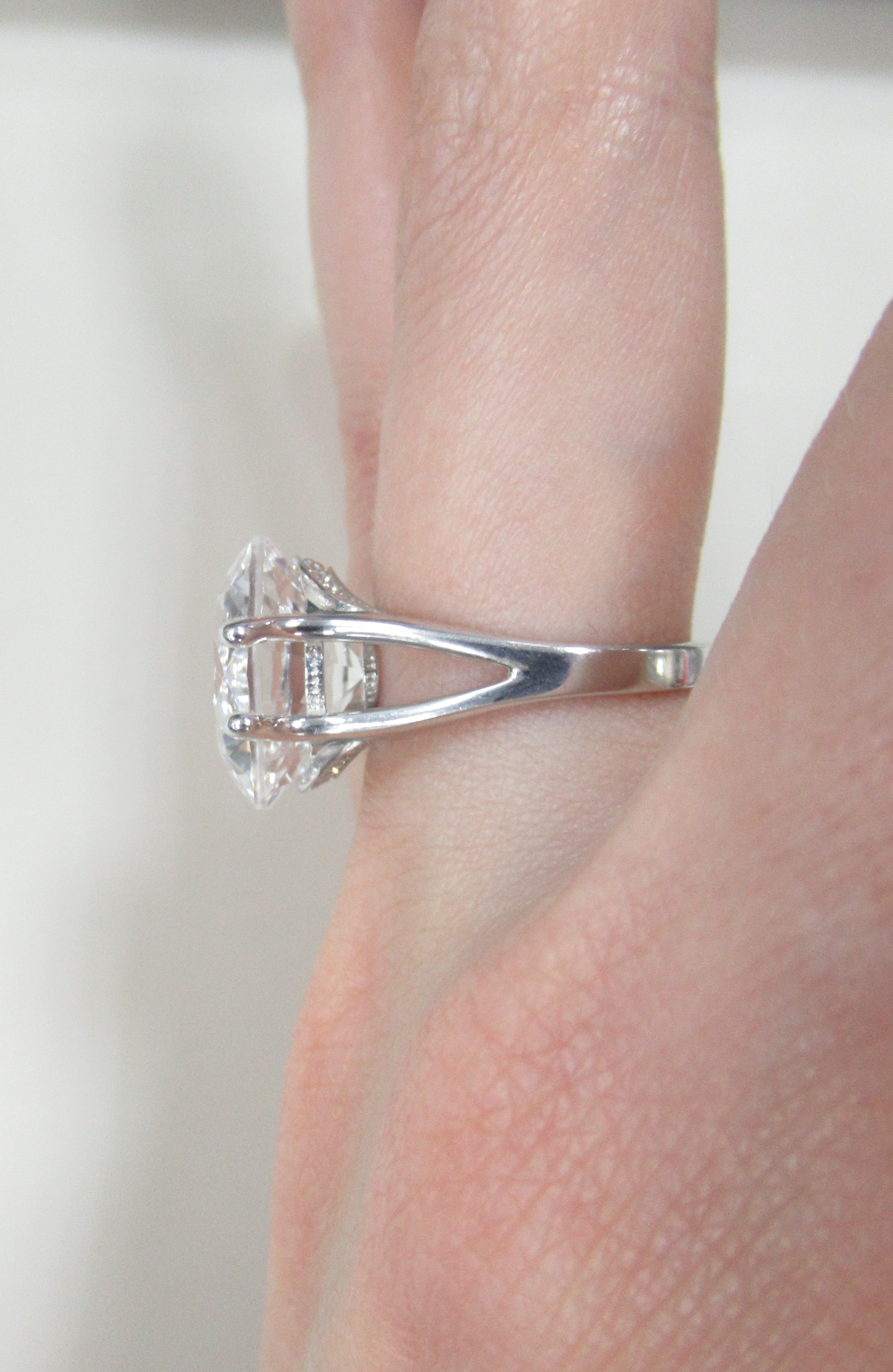 10322-004146 Кольцо (Ag 925)